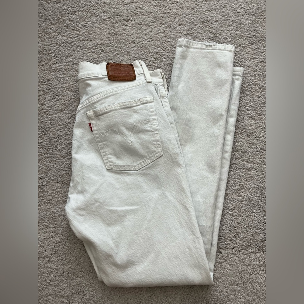 Vintage Levi High Waisted White Jeans